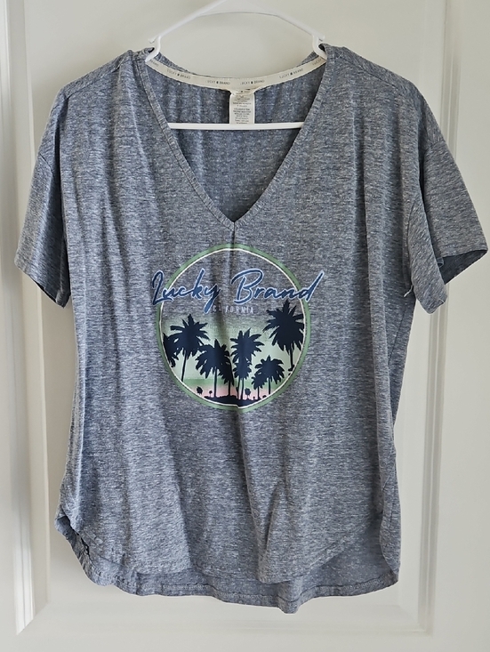 Lucky Brand Tops - Lucky Brand Heather Gray V-Neck Tee with Palm Sunset Graphic
